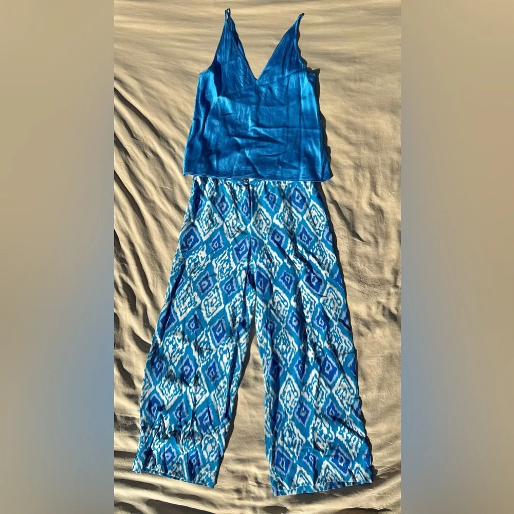 DORA LANDA Silk Ikat Print Wide Leg Trousers - Picture 12 of 16